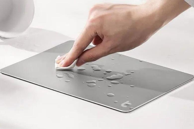 Cách vệ sinh lót chuột đúng cách-2